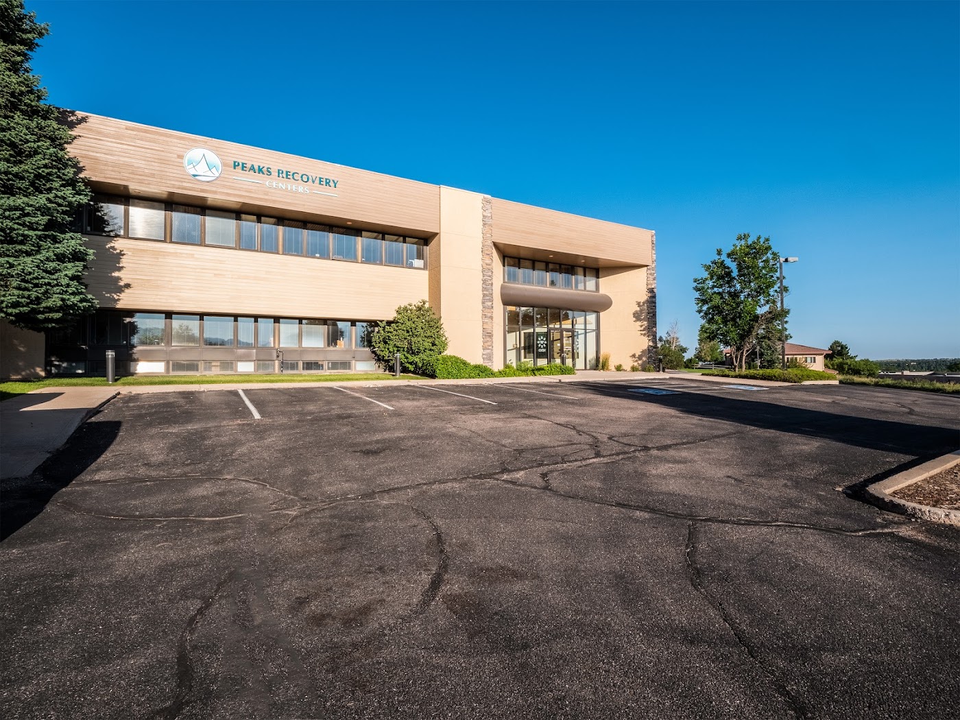 Peaks Recovery Centers