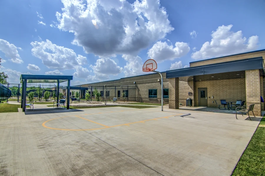 Oakwood Springs — addiction treatment center listing photo