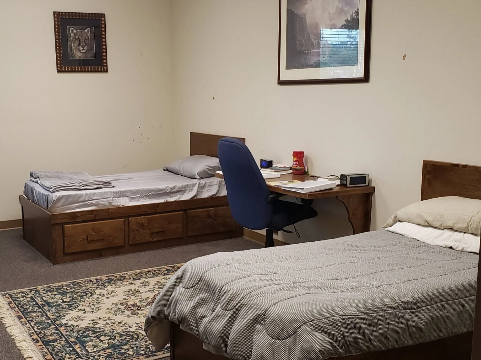 The Shoulder — addiction treatment center listing photo