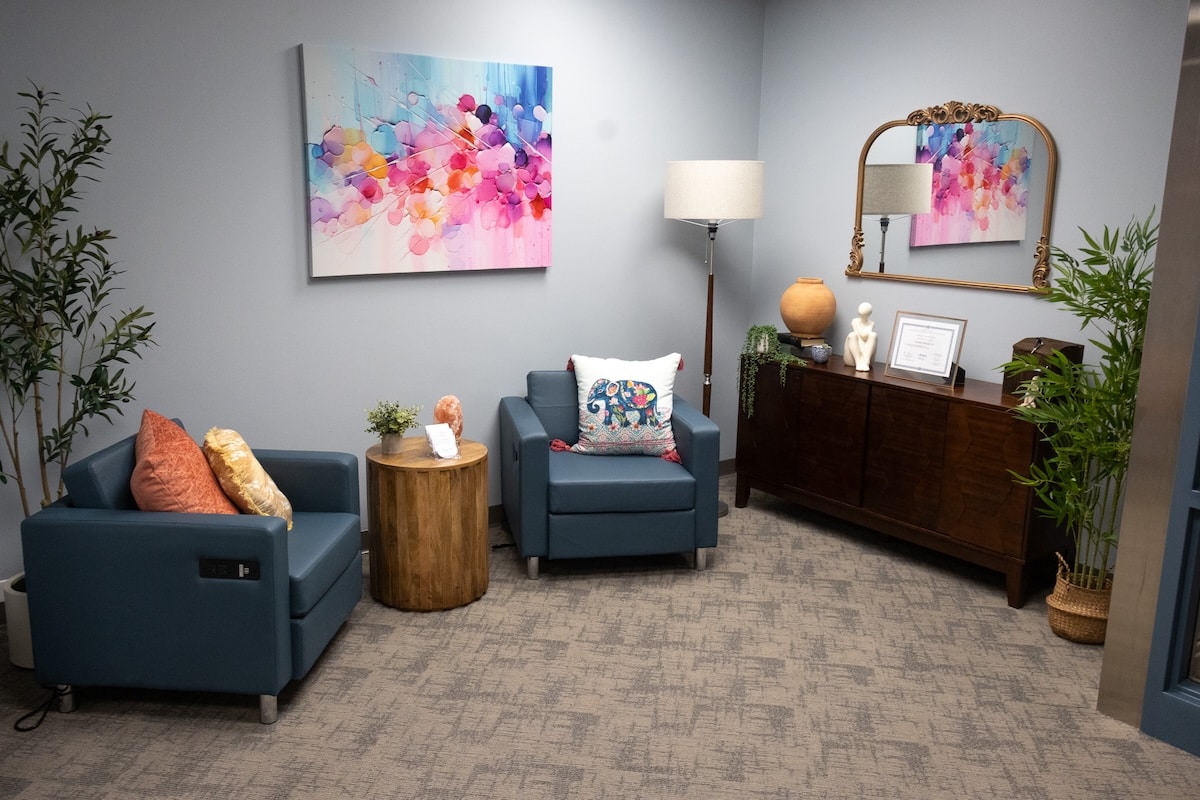 Pasadena Villa Outpatient - Des Moines — addiction treatment center listing photo