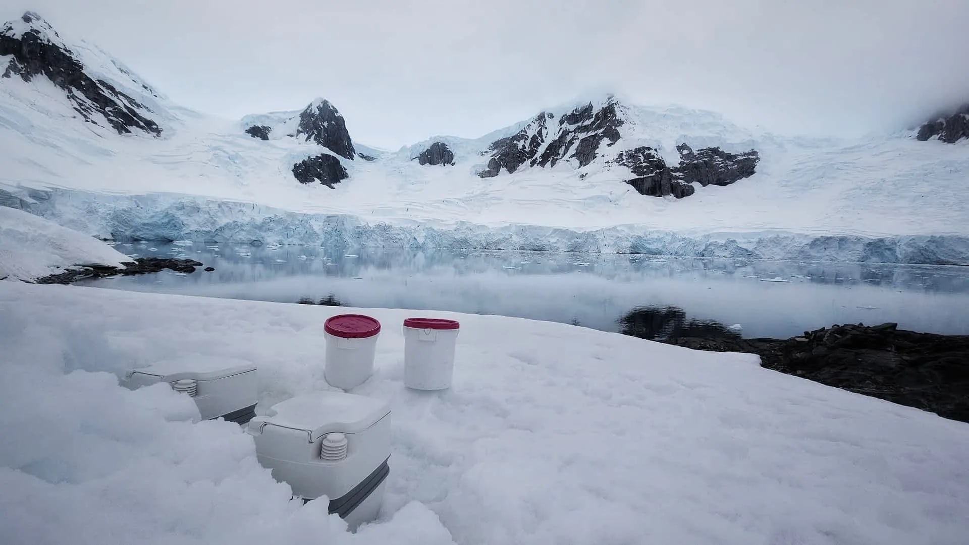 Antarctica night sky