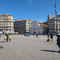 Different architectures