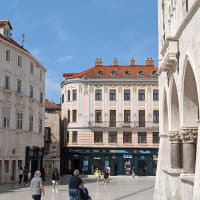 Narodini (People's) Square