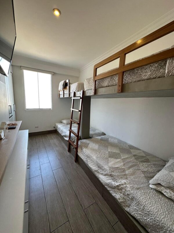 Penthouse de 4 dormitorios vista al mar en punta Hermosa