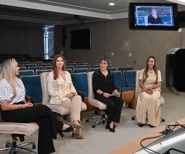 Entre Elas levanta debate sobre desafios das mulheres enquanto líderes
