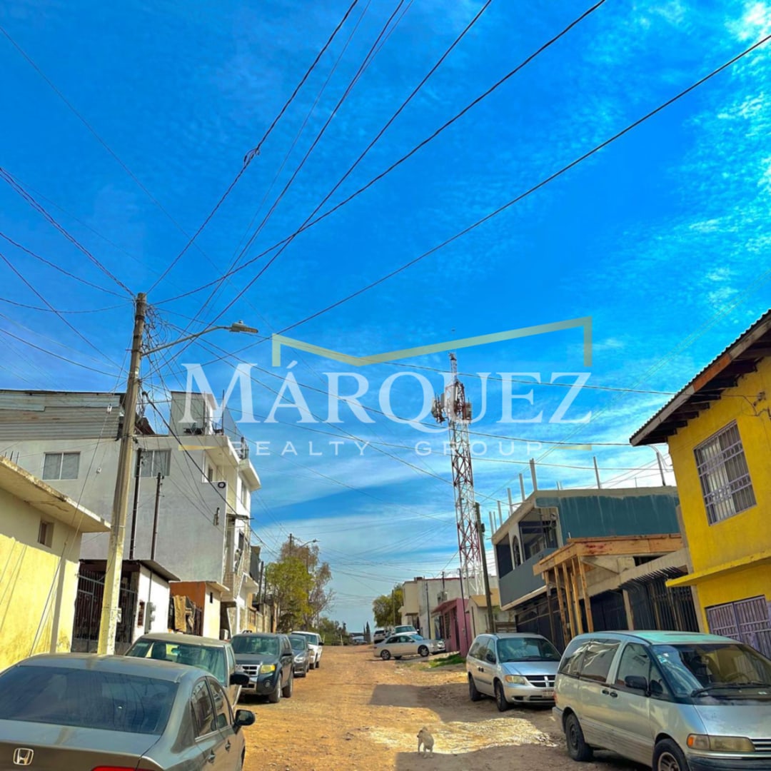 Land for sale in Azteca, photo 1 of 3