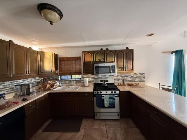 House for sale in Bajamar, photo 3 of 39
