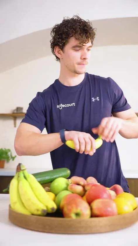 Safecourt Kitchen Power Blender – 1000W – Smoothie Maker voor IJs & Bevroren Fruit – BPA-vrij – To-Go Beker – Zwart - afbeelding 2