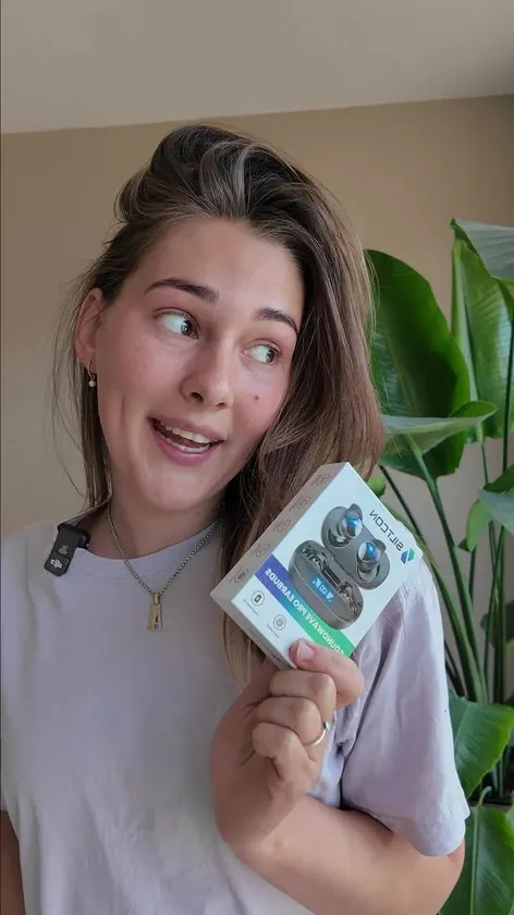 Siltcon® SoundWave Pro Sport - Volledig Draadloze Oordopjes – Oortjes Draadloos – Oordopjes – Oortjes - Bluetooth Oordopjes - Noise cancelling - Universeel - BT 5.3 - 48u op 1 lading - Blijven altijd zitten - Zwart - afbeelding 4