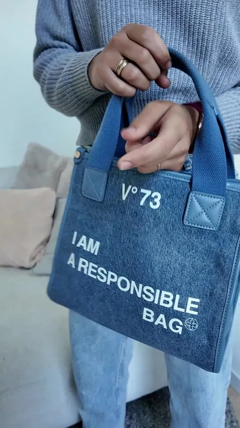 Siltcon® Auréa Smartwatch Dames - Horloge Dames - Stappenteller Horloge Dames - Hartslagmeter - Slaapmonitor - Saturatiemeter - Geschikt voor iOS/Android - AMOLED - RVS - Elke pols - Incl. 5 Bandjes - afbeelding 2