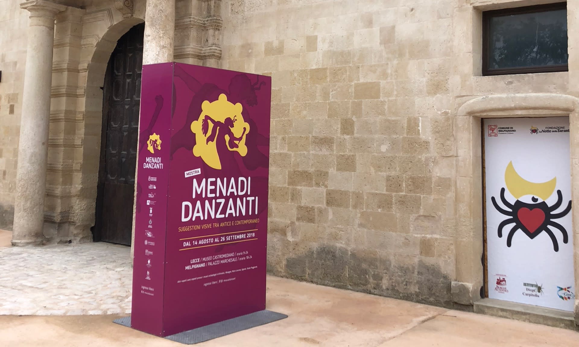 Menadi Danzanti — SUGGESTIONI VISIVE TRA ANTICO E CONTEMPORANEO
