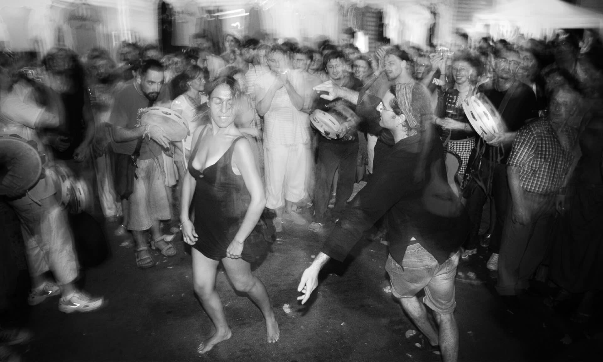 Menadi Danzanti — SUGGESTIONI VISIVE TRA ANTICO E CONTEMPORANEO