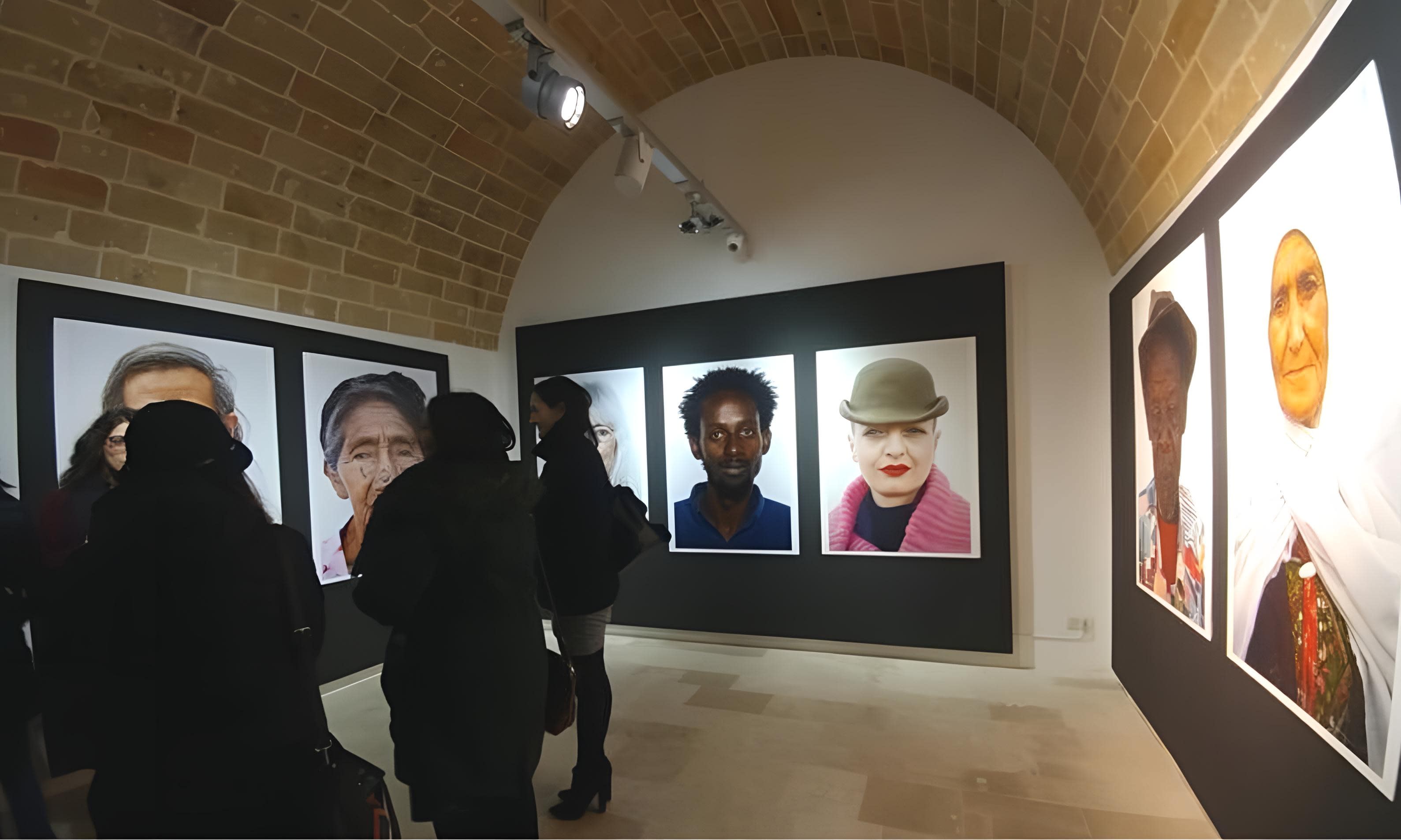 Oliviero Toscani — MOSTRA ANTOLOGICA