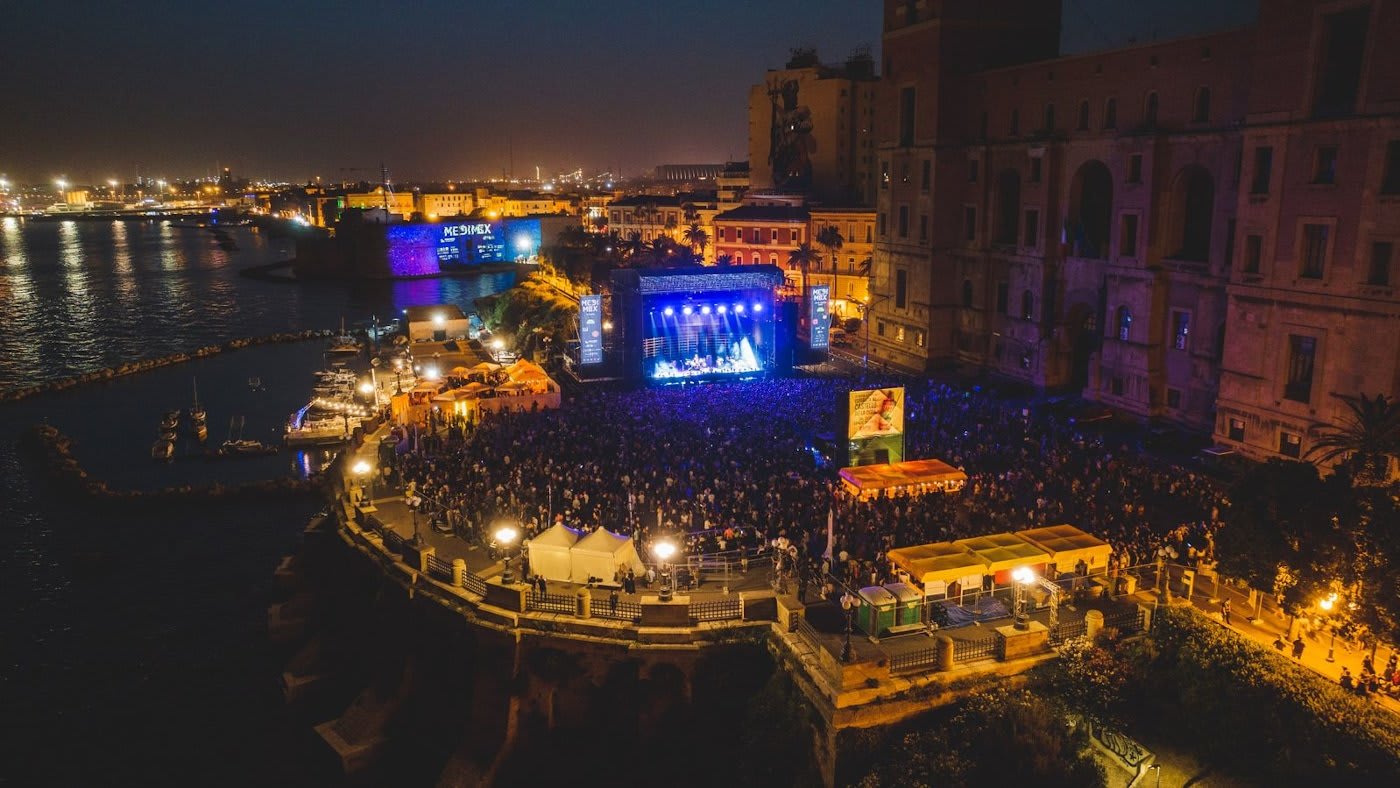 Kevin Cummins - Joy Division — MEDIMEX FESTIVAL