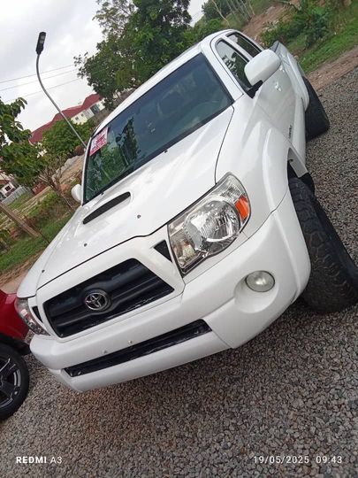 toyotaTacoma 