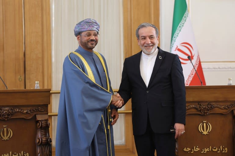 Oman appelle à nouveau à la diplomatie, l'Iran fait preuve d'ouverture et Trump déclare : « Je leur parlerai plus tard. »