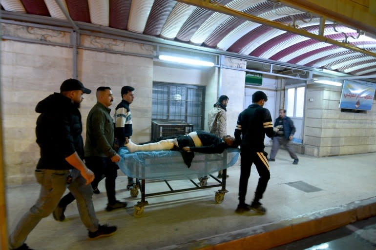 Irak : Un mort dans une frappe aérienne contre le quartier général des Forces de mobilisation populaire à Mossoul ; la fermeture de l'espace aérien est prolongée. Irak : Un mort dans une frappe aérienne contre le quartier général des Forces de mobilisation populaire à Mossoul ; la fermeture de l'espace aérien est prolongée.