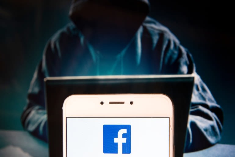 Avec une précision pouvant atteindre 90 %, l'intelligence artificielle révèle les comptes anonymes. Avec une précision pouvant atteindre 90 %, l'intelligence artificielle révèle les comptes anonymes.