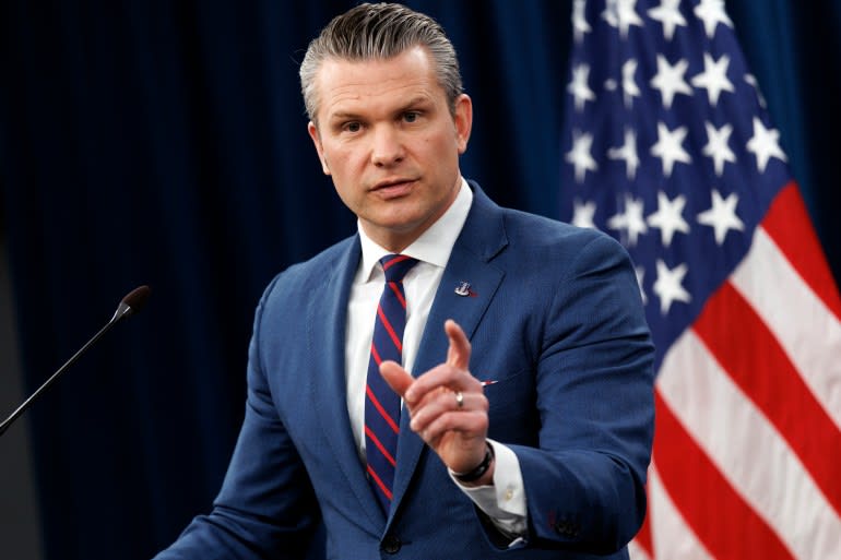 L'administration Trump cherche à renforcer son emprise et à imposer son discours médiatique sur la guerre contre l'Iran. L'administration Trump cherche à renforcer son emprise et à imposer son discours médiatique sur la guerre contre l'Iran.