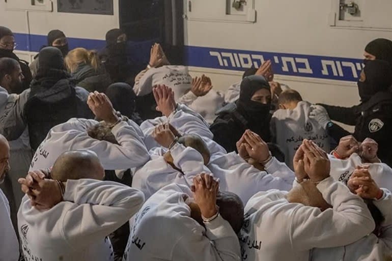 L'initiative « Rubans rouges » appelle à une action internationale urgente en faveur des prisonniers palestiniens