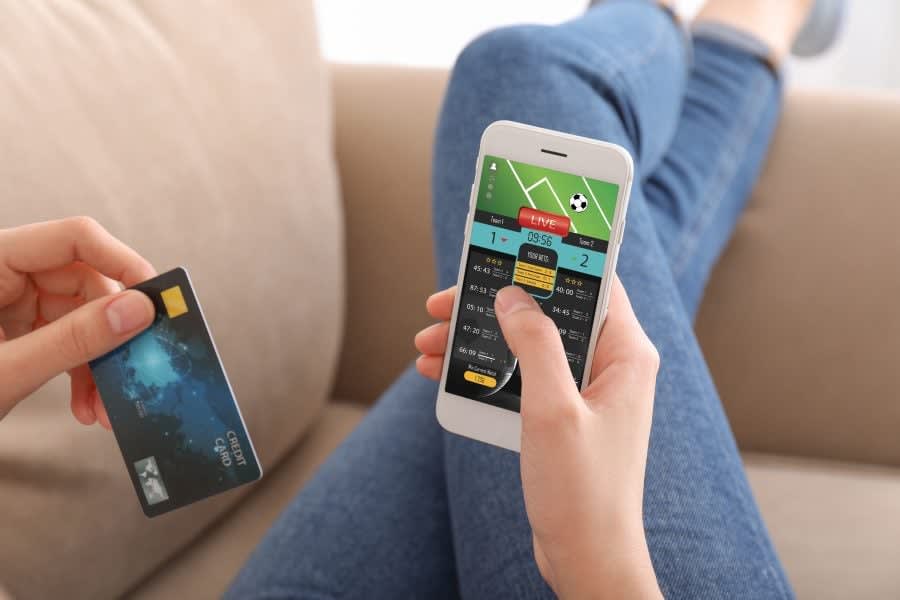 Une étude révèle une hausse de 70 % du marché des paris sportifs dans le monde arabe, portée par l'essor du mobile.