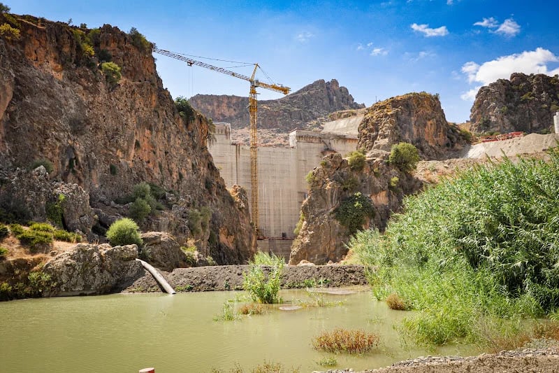 Le Maroc lance 11 appels d'offres pour la construction de barrages d'une valeur de plus de 339 millions de dirhams.