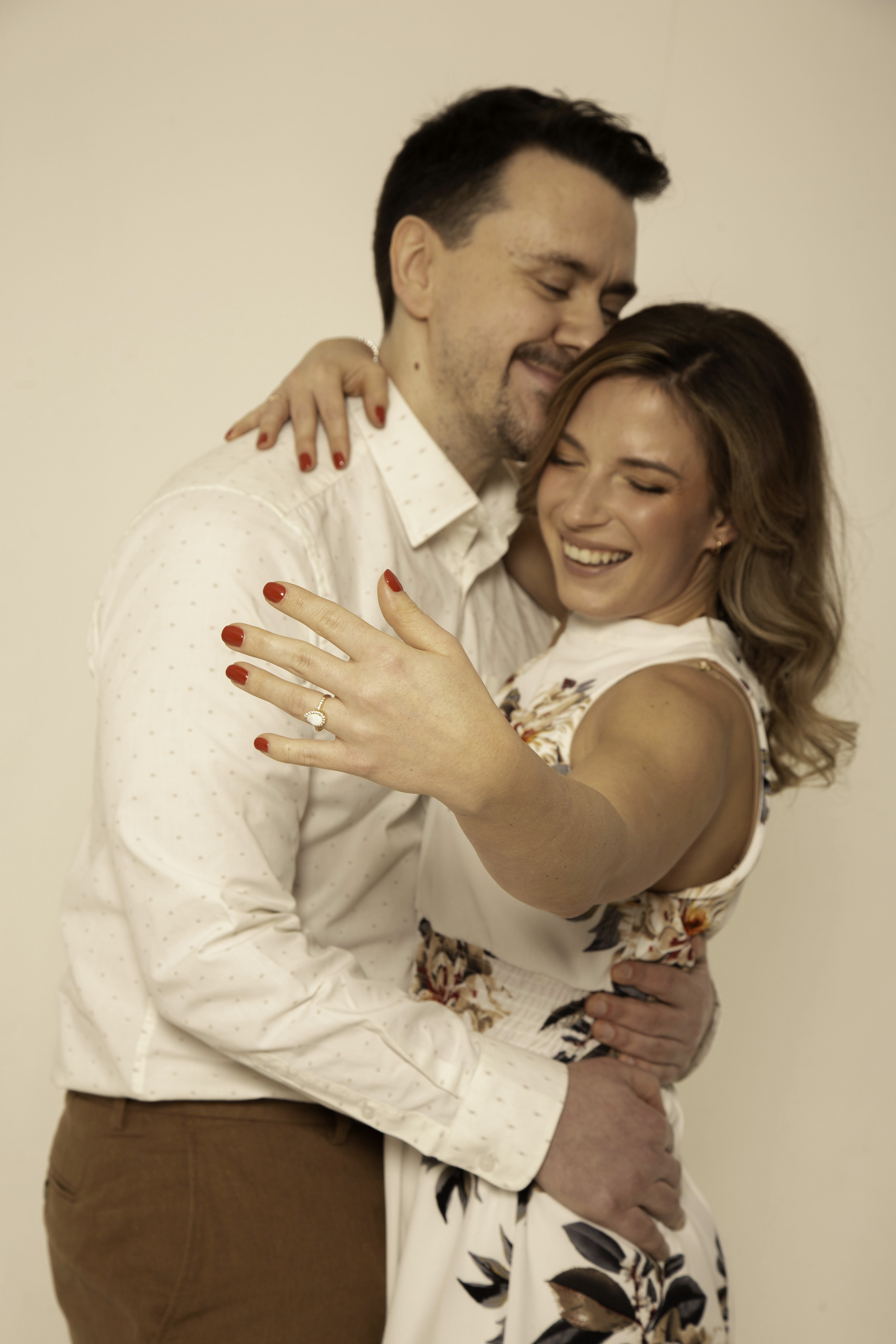 Hannah and Sam - Photo 8