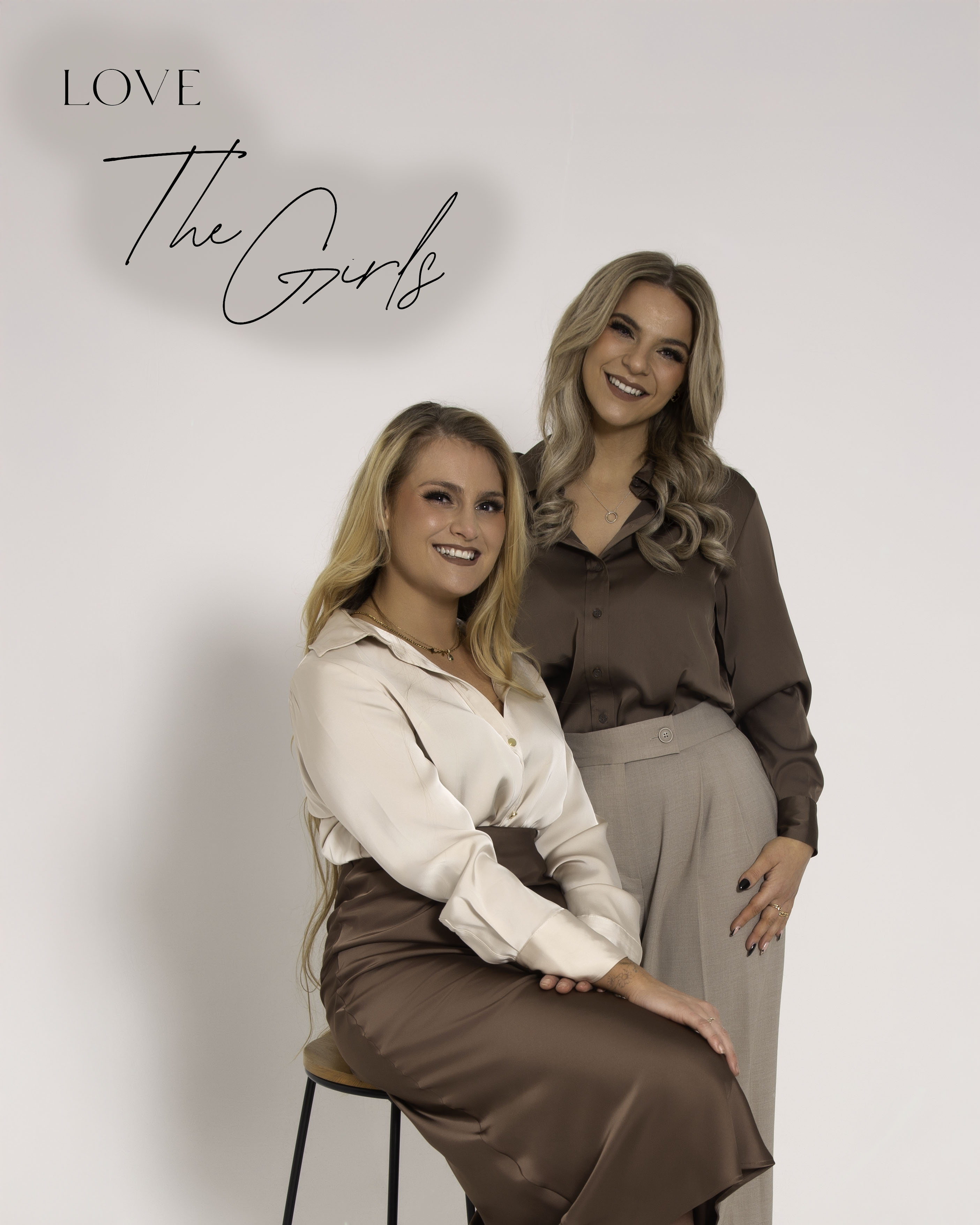 Sophie & Paige - Photo 5