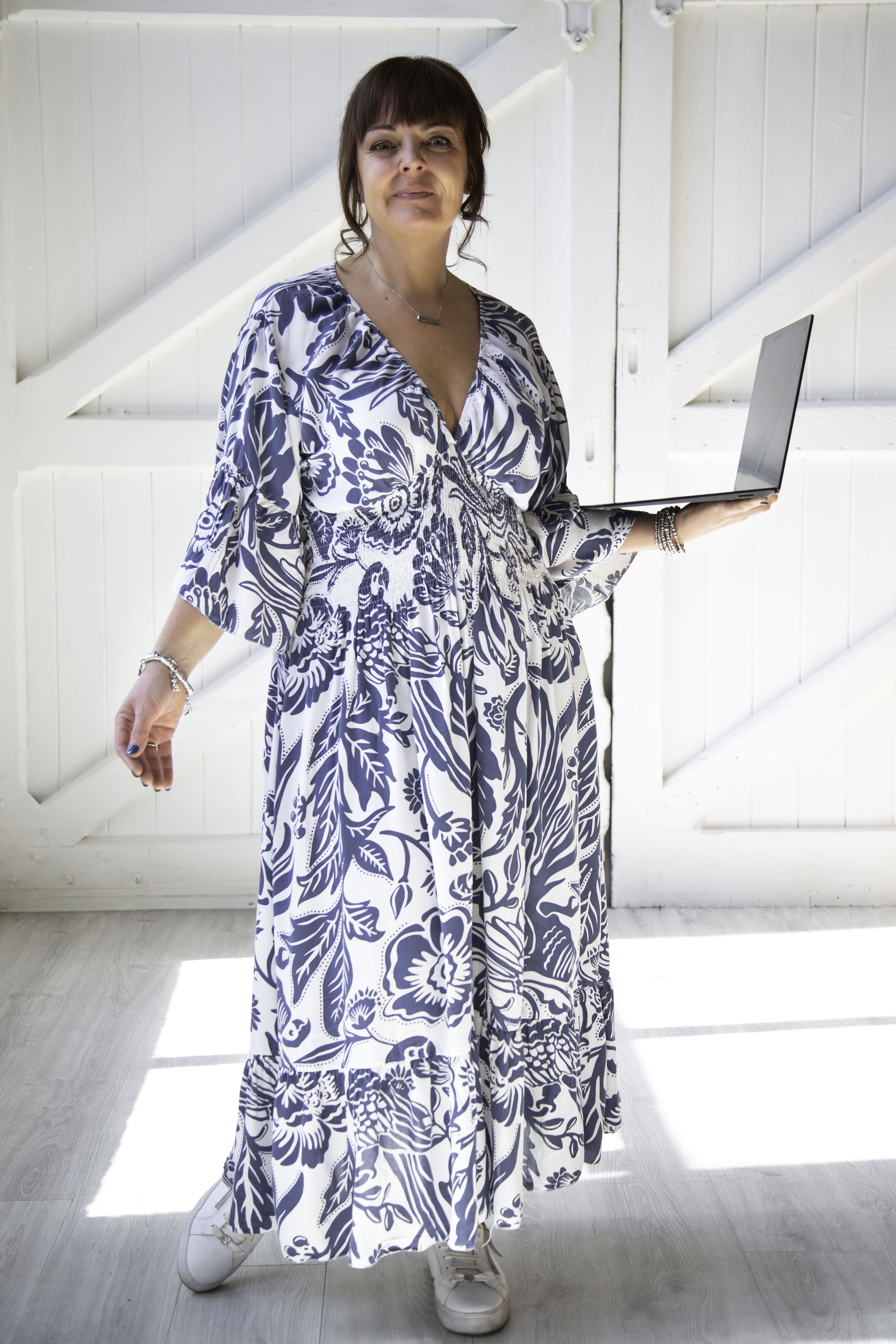 Rebecca - Photo 3