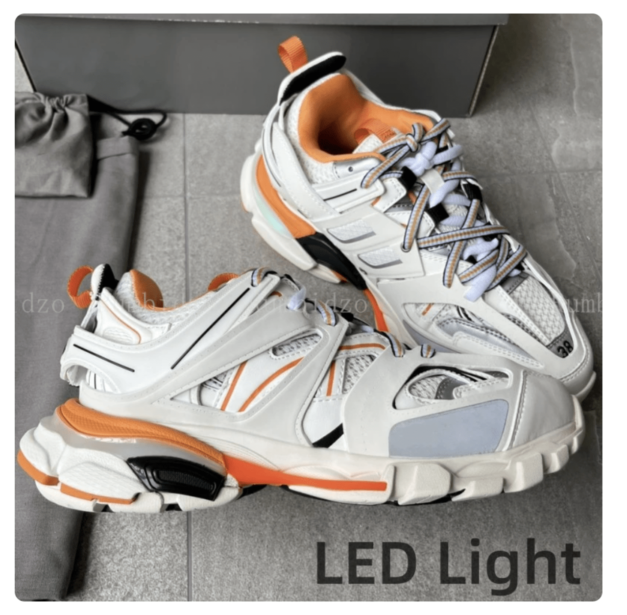 Top Qualtiy Women Casual Shoes LED Light Plus Size 35-46 Men Sneakers Luxury Shoes Women Lace Mesh Mixed Color Patchwork Sports