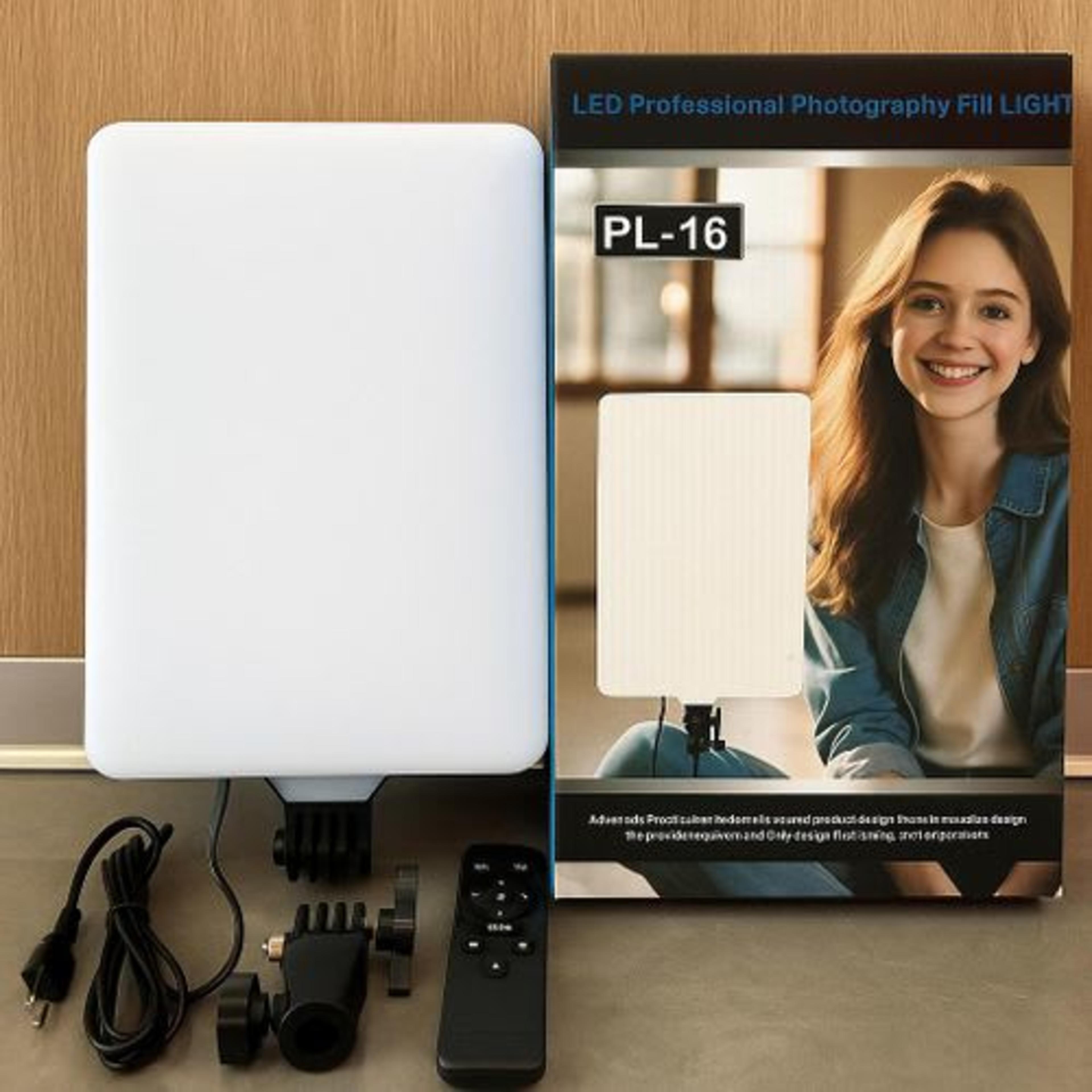 PL-16 – Lampe LED Professionnelle