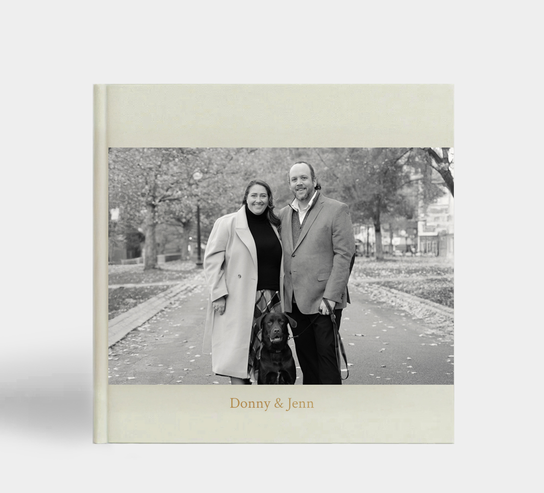 Donny & Jenn – Holiday Photos at Boston Public Garden