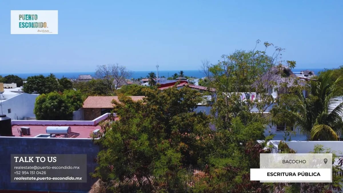 Vue sur l'océan depuis un terrain résidentiel à Bacocho, Puerto Escondido — le véritable lot de 312 m2 listé à 188 562 USD, présenté dans ce guide