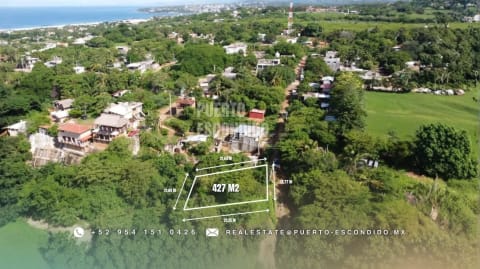 Prime Corner Lot Near La Punta