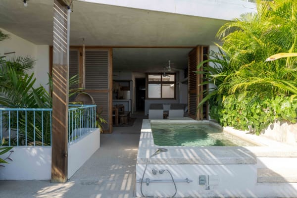 Last 3 bedroom Oceanfront Condominio in a luxury residence