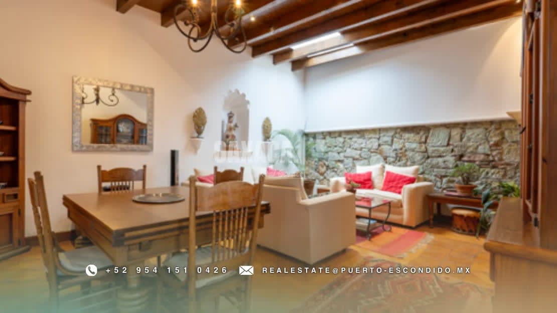 Casa Colonial con Patio en el Centro de Oaxaca