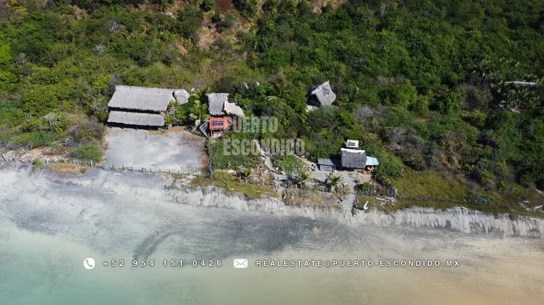 Terreno Frente al Mar con Cabañas Ecológicas - Miniatura 31