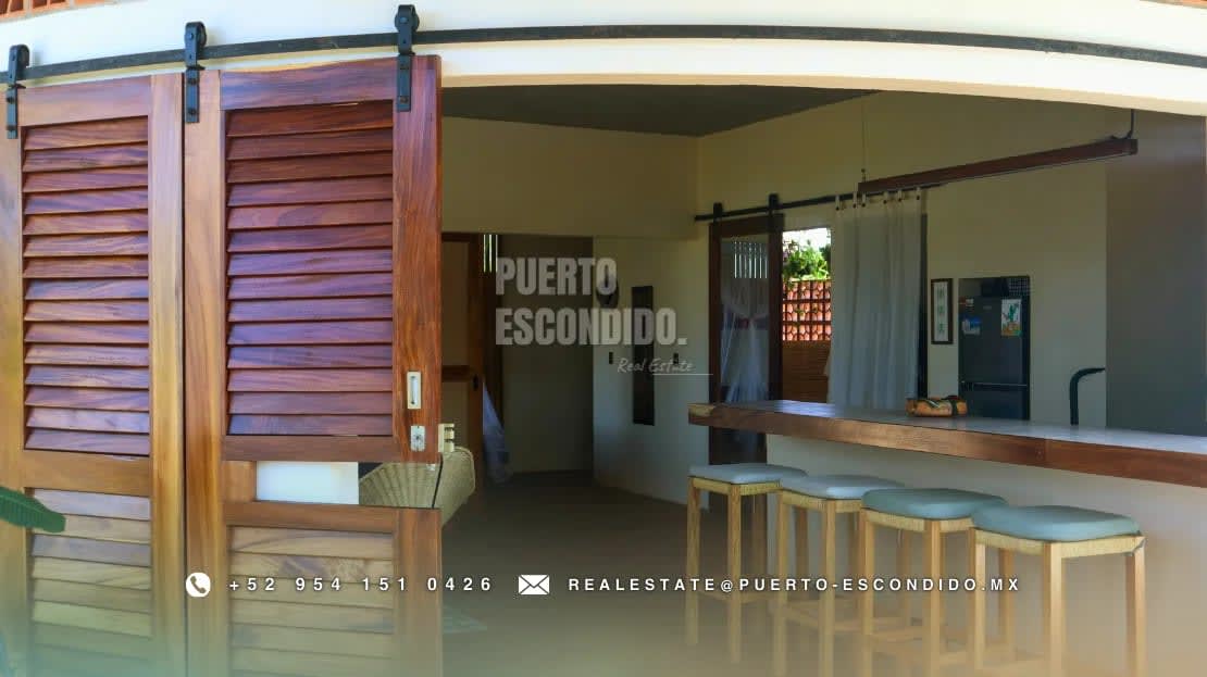 Pequeño Refugio Moderno Frente al Mar - Miniatura 10