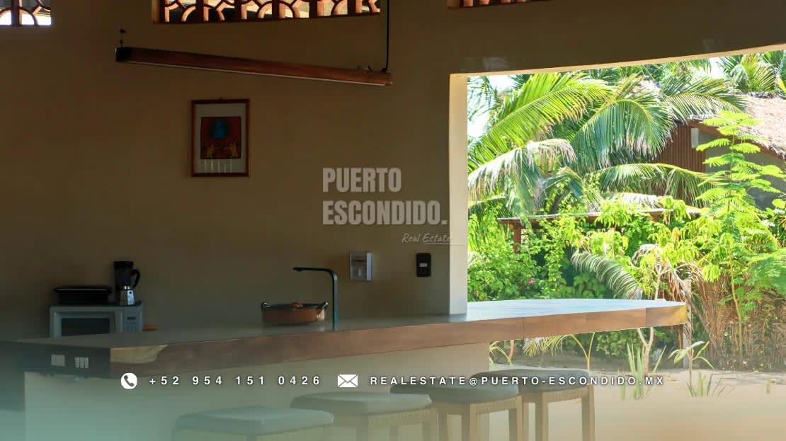Pequeño Refugio Moderno Frente al Mar - Miniatura 16