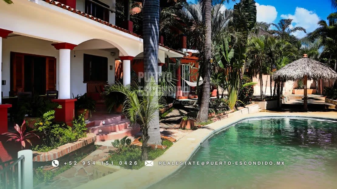 Impresionante casa con vistas al mar en Zicatela - Miniatura 12