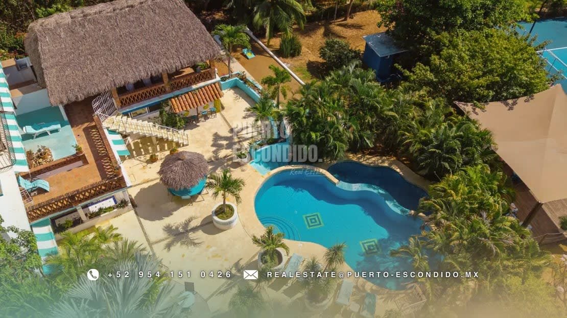 Villa de 9 Recámaras en Ubicación Ideal - Miniatura 13