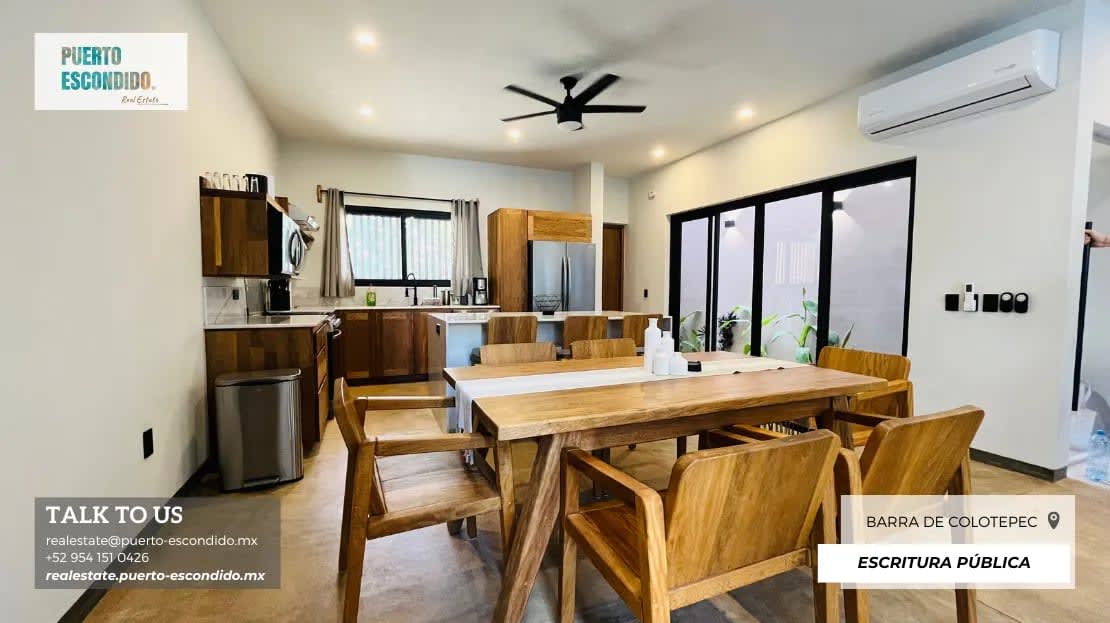 Exclusive Coastal Retreat with Private Pool and Rooftop — photo 2