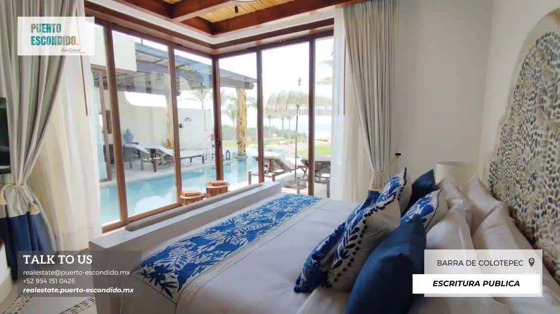 Sophisticated Beachfront Villa in Prime Location -Sold — photo 5