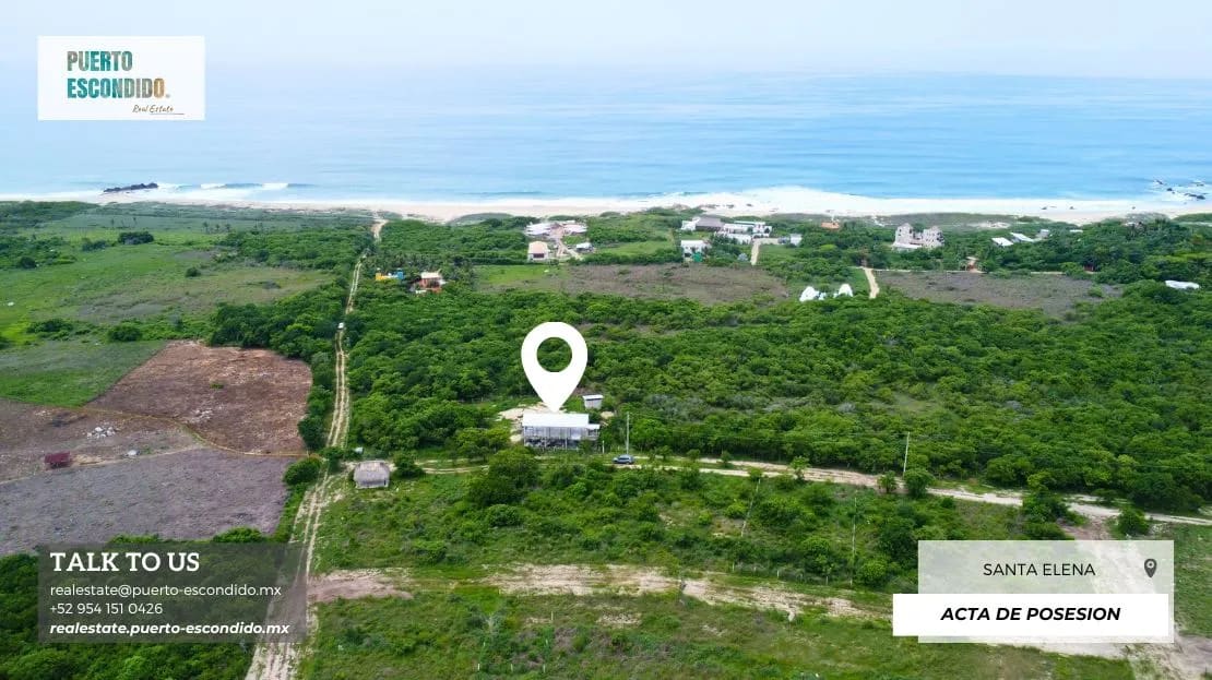 Prime Beach Access Lot in Santa Elena