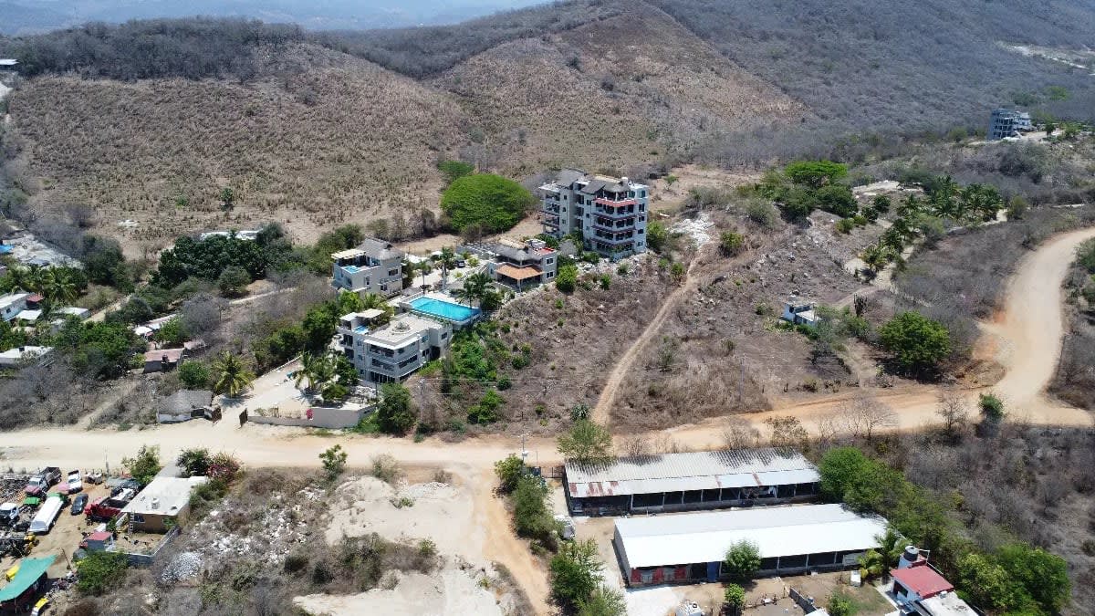 Magníficos 10 lotes a la venta en Cerro de la Vieja, Playa Delfín - Miniatura 7