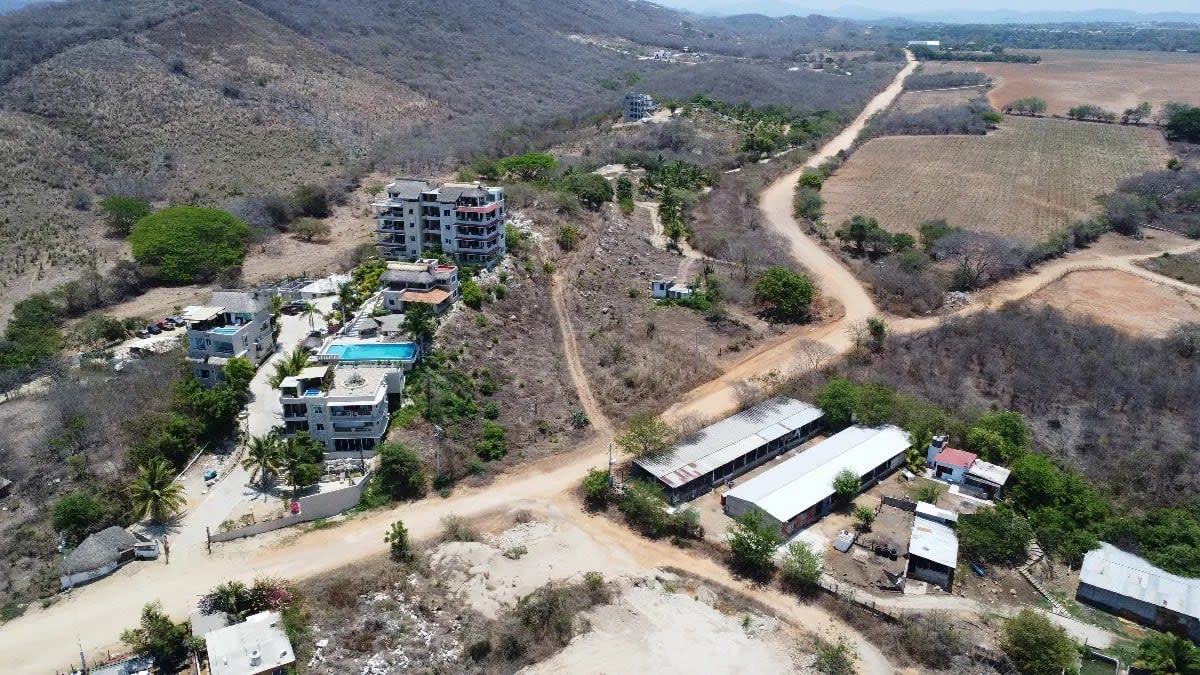 Magníficos 10 lotes a la venta en Cerro de la Vieja, Playa Delfín - Miniatura 9
