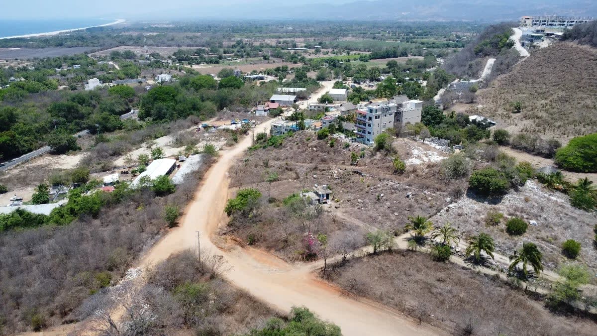 Magníficos 10 lotes a la venta en Cerro de la Vieja, Playa Delfín - Miniatura 10