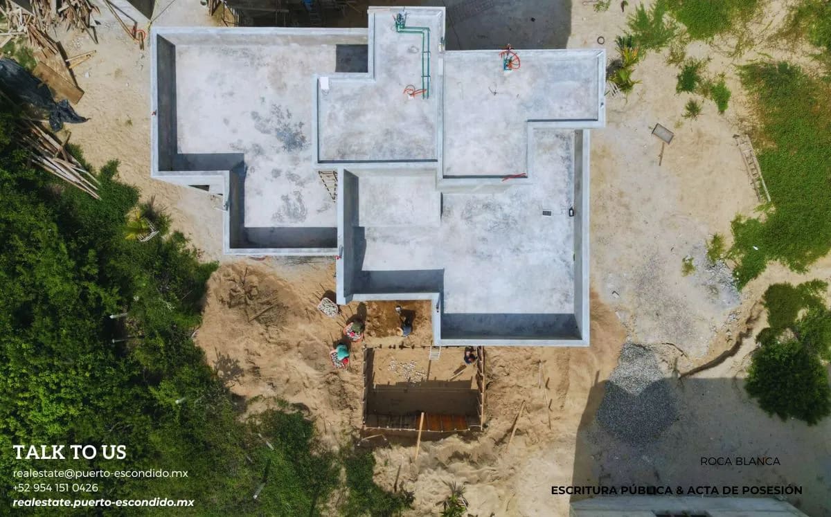 Villa Pie de playa en Preventa en Roca Blanca, Puerto Escondido - Miniatura 13