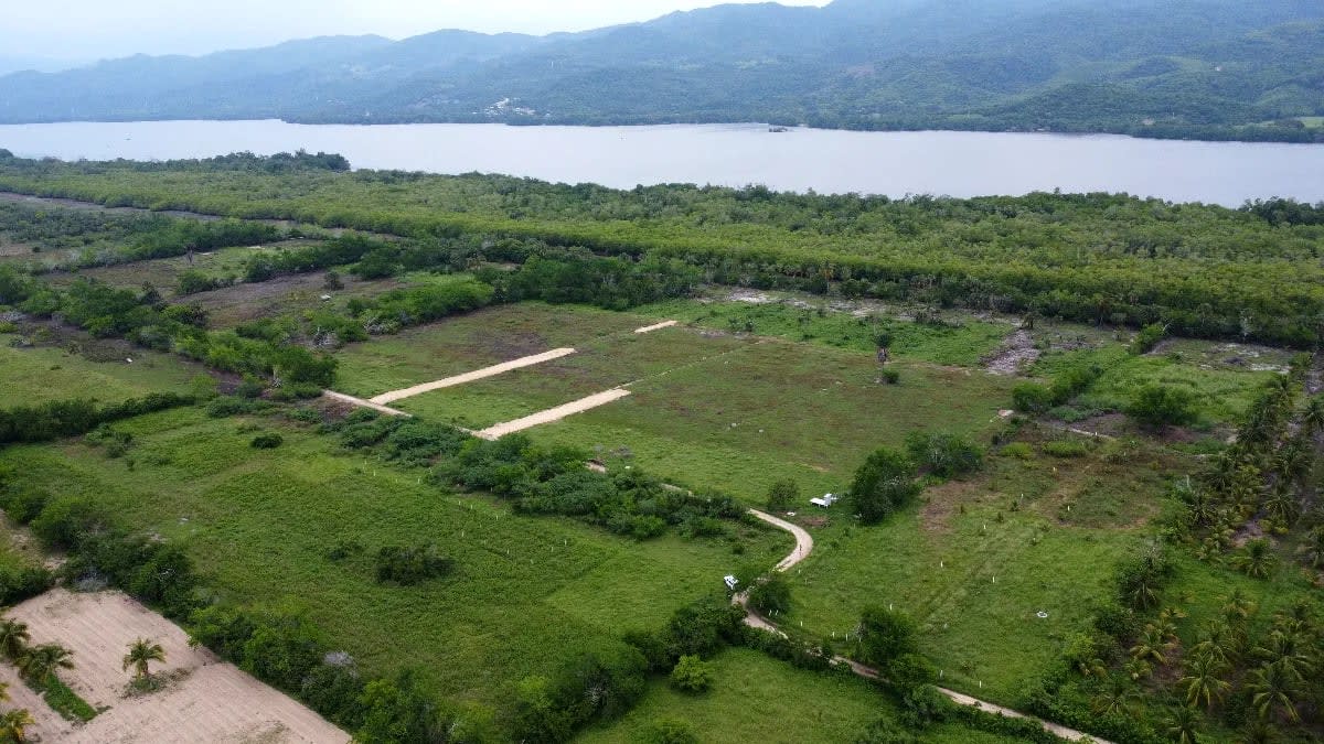 1242m2 en Palmarito a buen precio - Miniatura 9