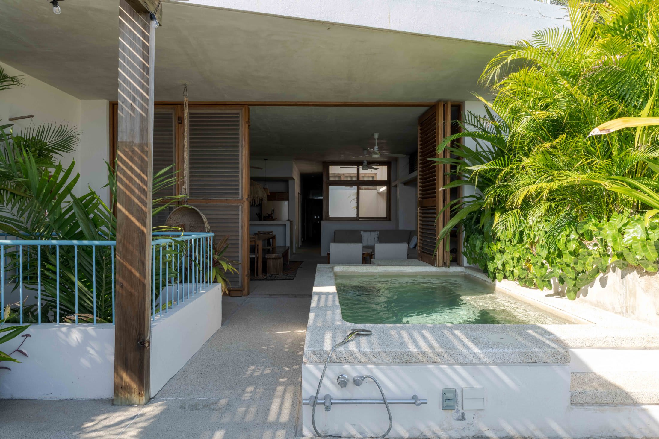 Last 3 bedroom Oceanfront Condominio in a luxury residence